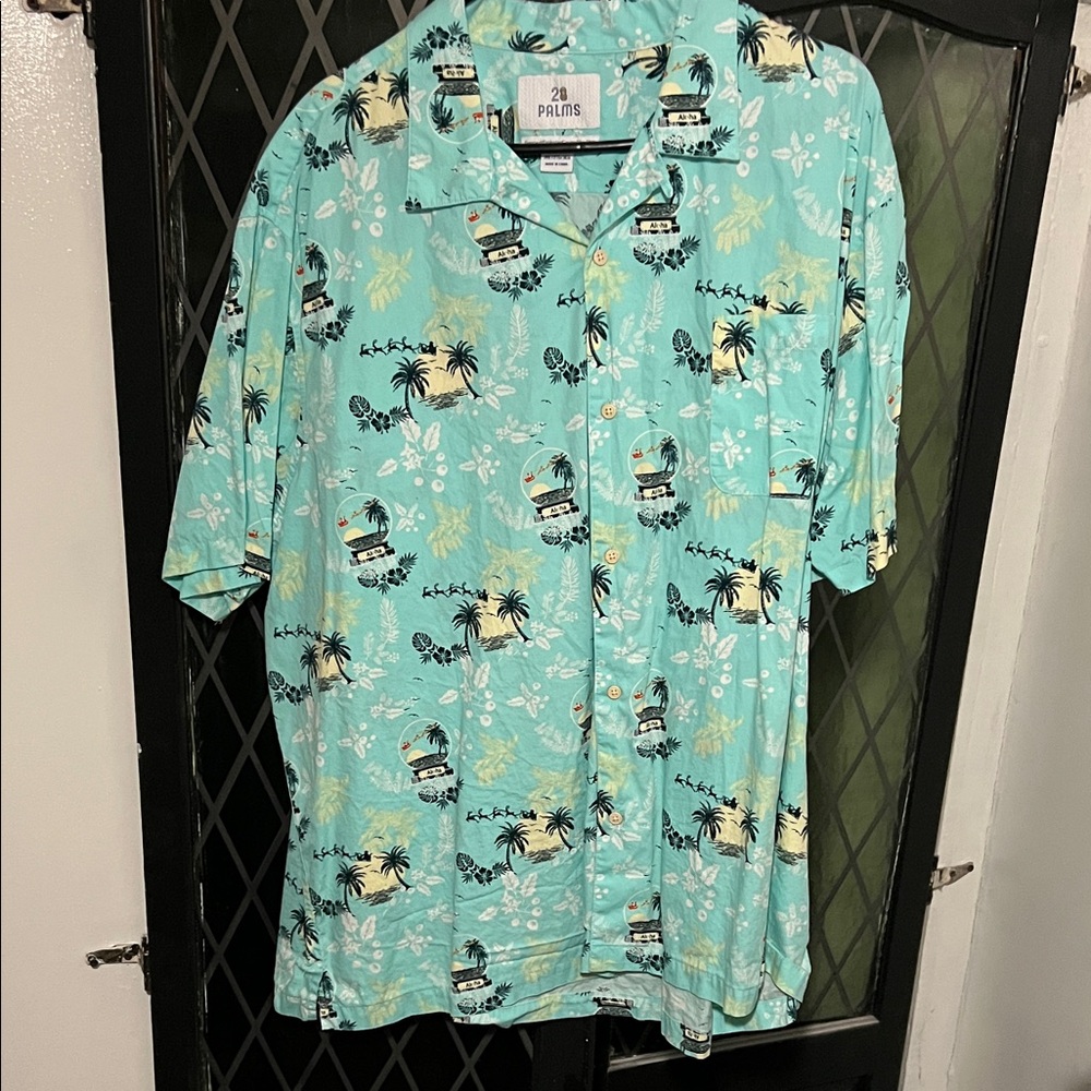 Men's 28 Palms Christmas Themed Hawaiian Shirt